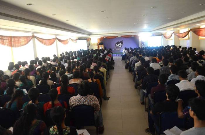 The crowd of 600 @ CrazyHacking2k13 Vizag by Ankit Fadia